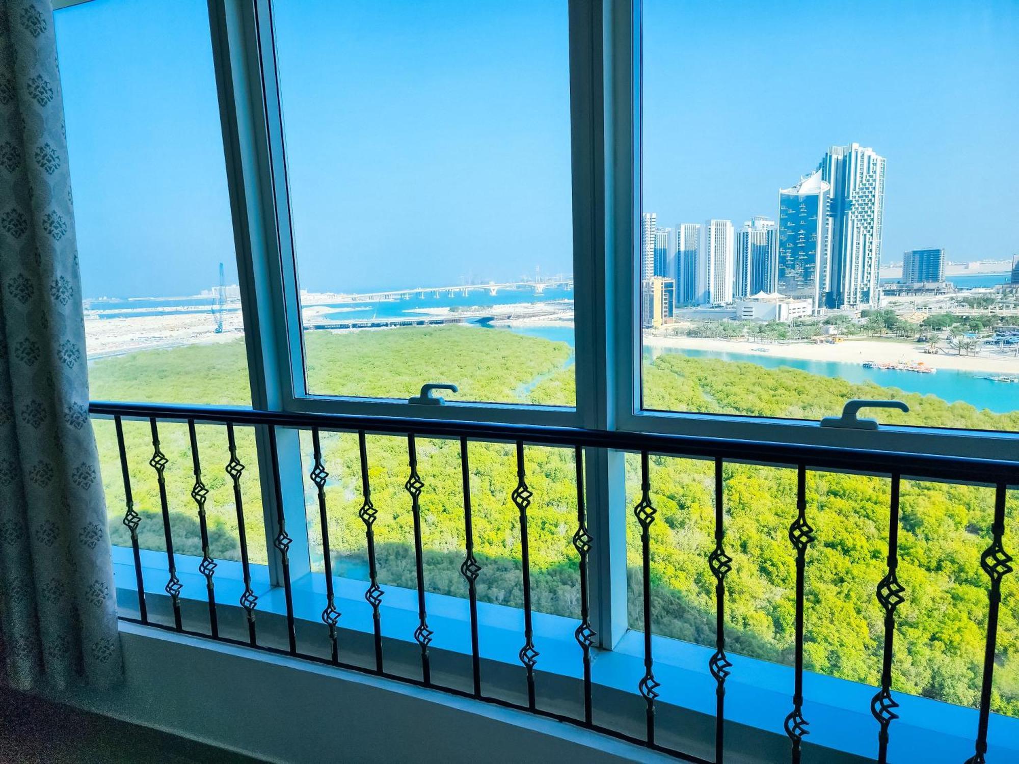 Apartment Harf4606 Huge Water Front 1br With 2 Sofa Beds In Alreem Island Abu Dhabi